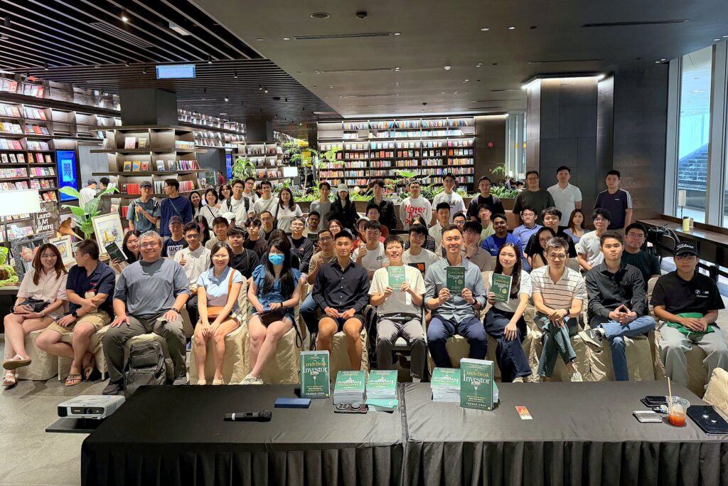 Full room at the Bukit Jalil Tsutaya Books talk in Kuala Lumpur, 17 Oct 2026, with HY Tan and Guan of doitduit.my